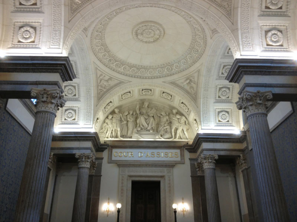 Vue int&eacute;rieure du Palais de Justice historique de Lyon