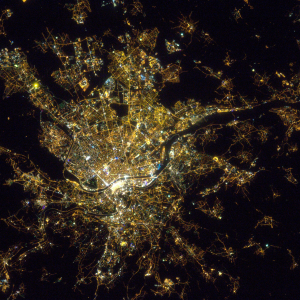 Vue de Lyon par Thomas Pesquet, photo, 2017 © ESA / NASA