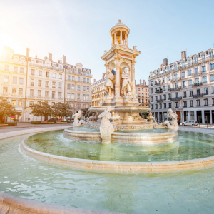 Place des Jacobins, Lyon © Helen Ross/ Shutterstock_670146328